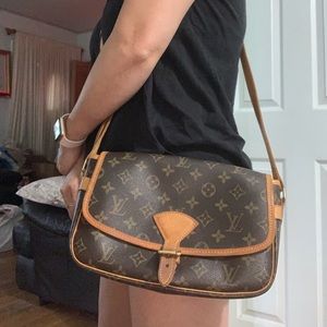 Cross body bag
